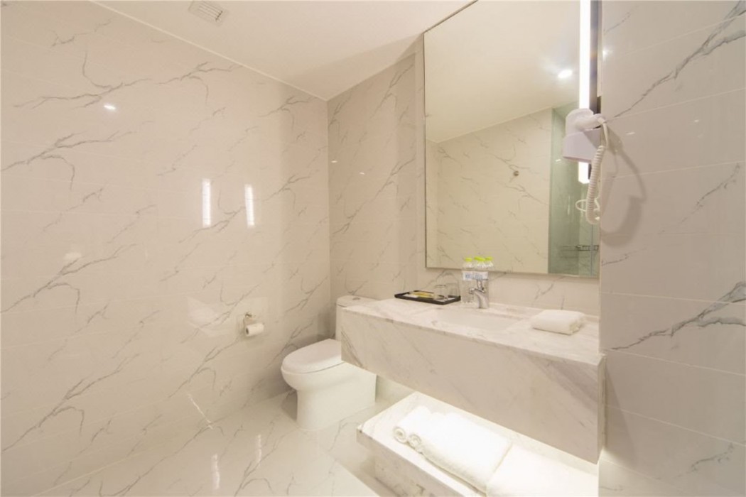 Yes Inn Hotel Chengdu 23/35