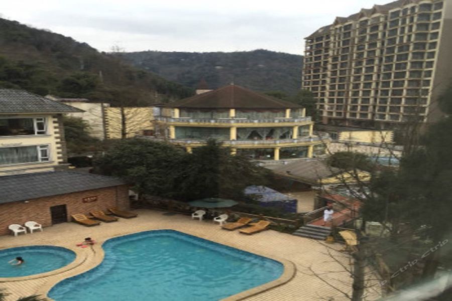 Diyicun Hot Spring Hotel 14/35