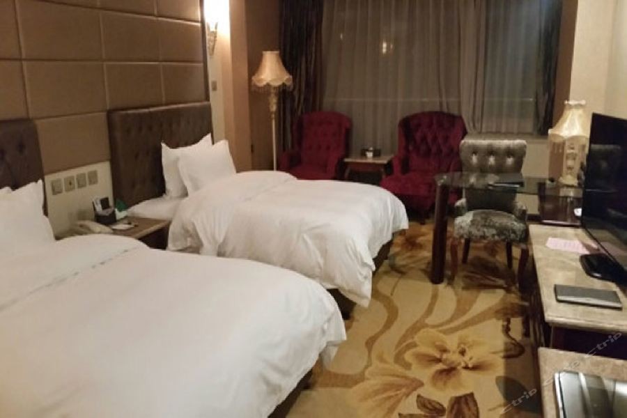Diyicun Hot Spring Hotel 20/35