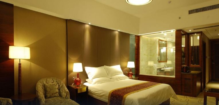 Zhengzhou Airport Hotel 12/43