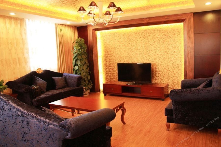 Chengdu Airport Express Hotel 7/7