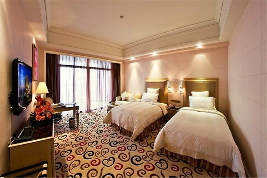 Babylon Hotel 30/53