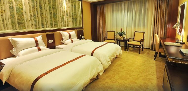 Zhaoqing Longzhu Hotel 12/27