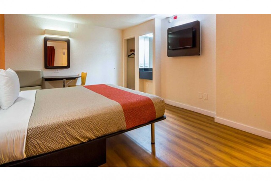 Motel6 Garland, TX - Northeast Dallas 12/43