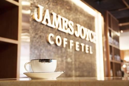 James Joyce Coffetel (Guangzhou Xiangjiang Wildlife Park) 2/7