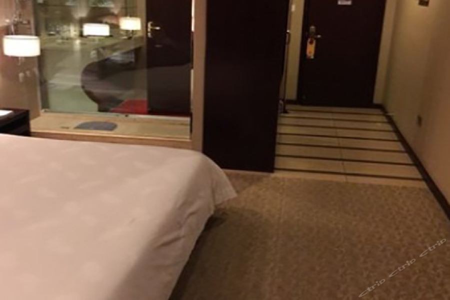 Enshi International Hotel 33/37