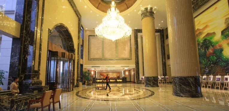 Chateau Star Sea Hotel 5/44