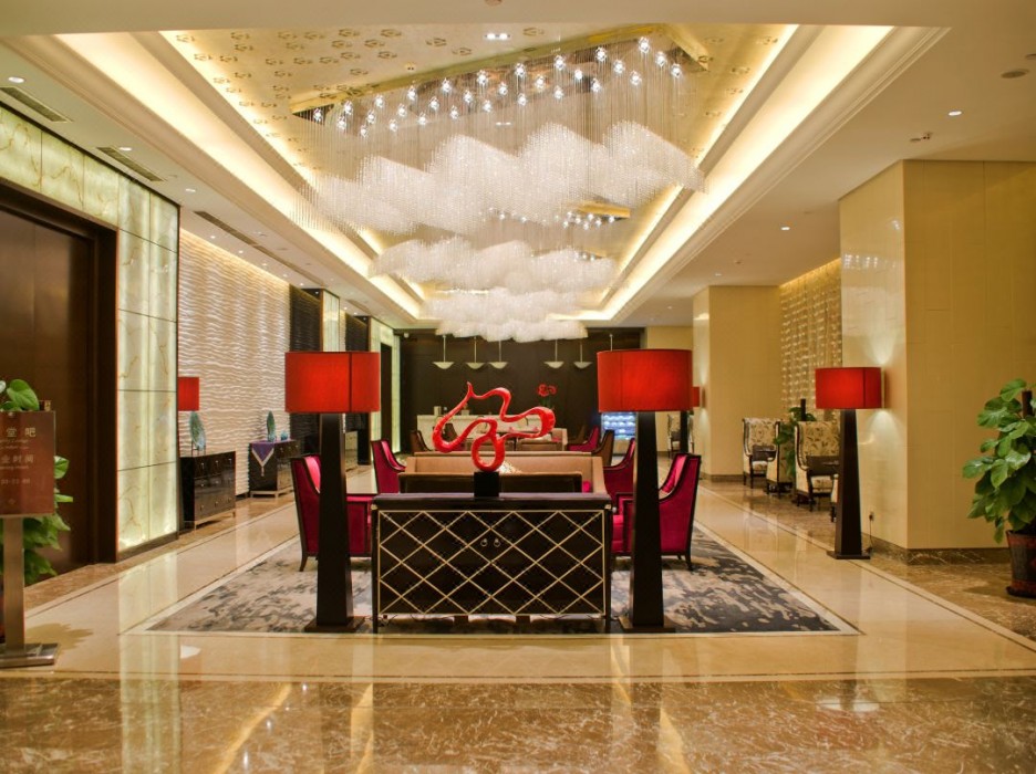 Firth Jinling Grand Hotel 10/75