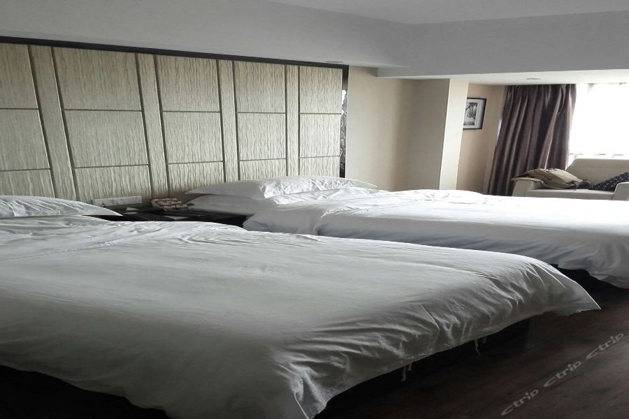 Manhadun Hotel 34/42