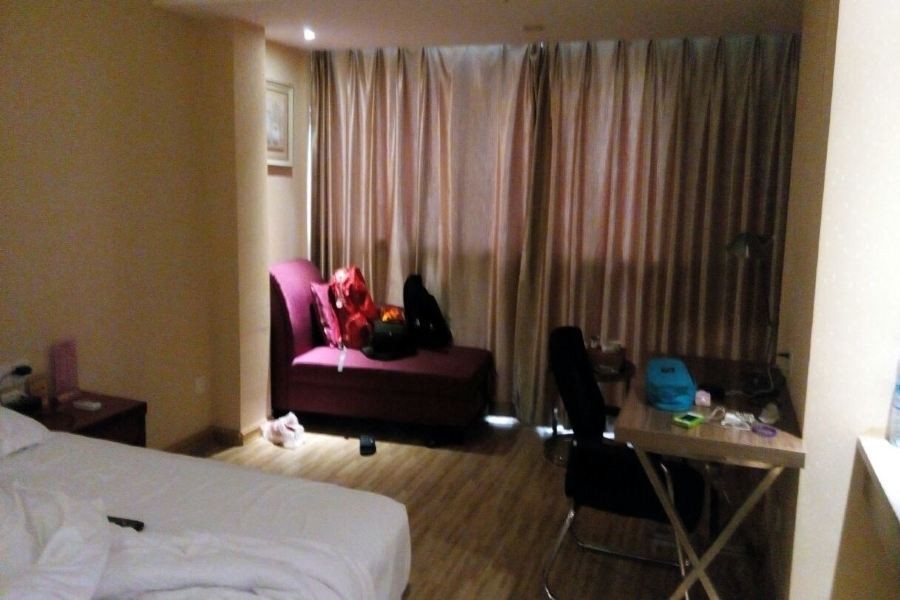 Manhadun Hotel 17/42