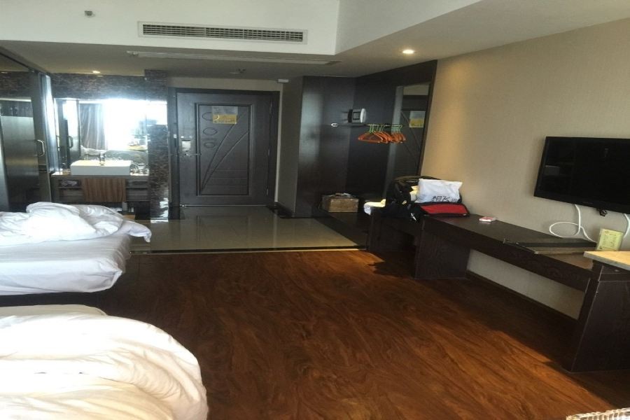Manhadun Hotel 25/42