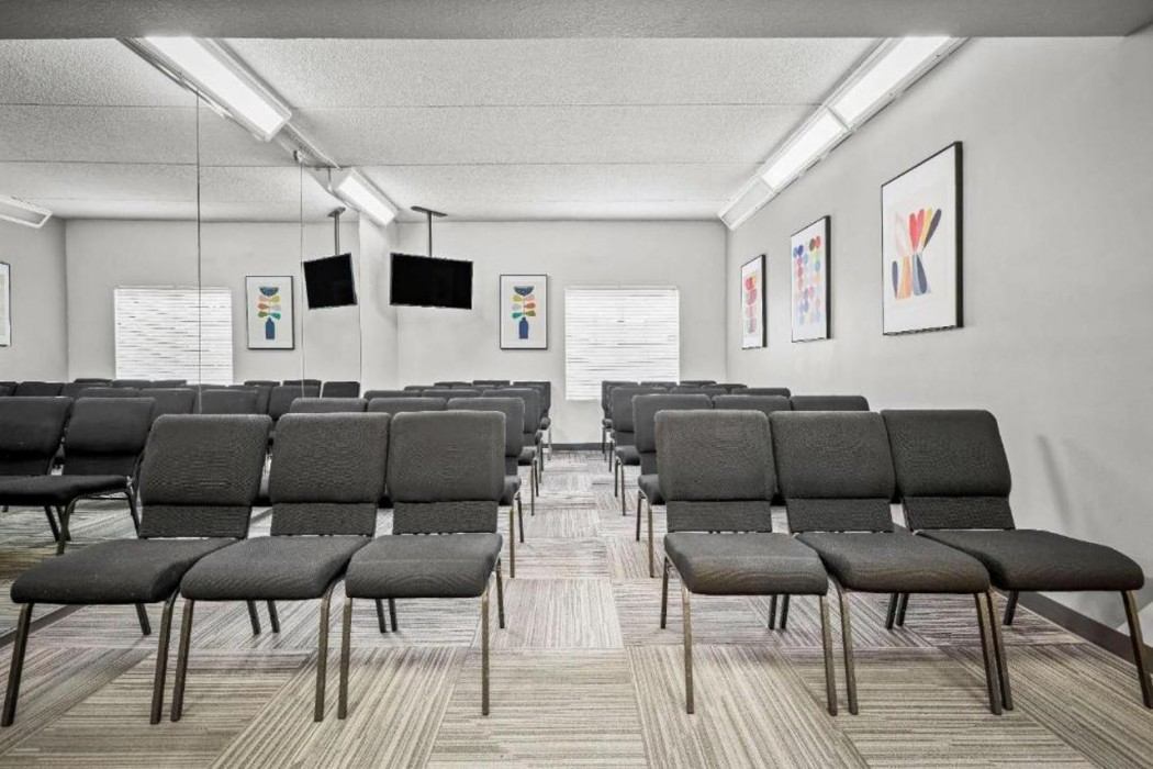 La Quinta Inn and Suites by Wyndham Miami Airport West 28/60