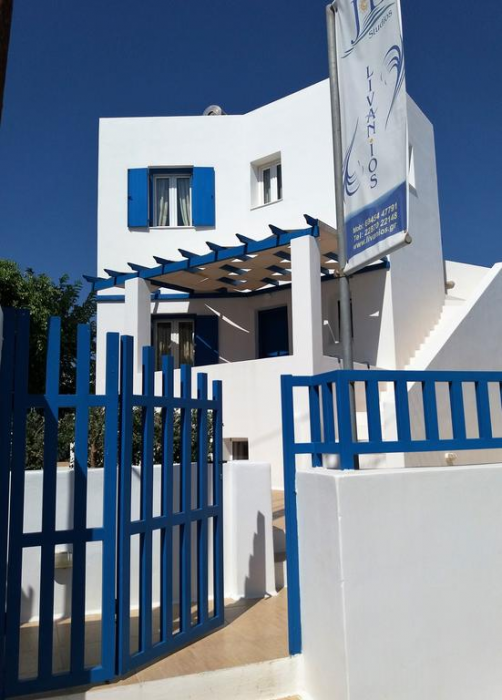 Livanios Studios 2/48
