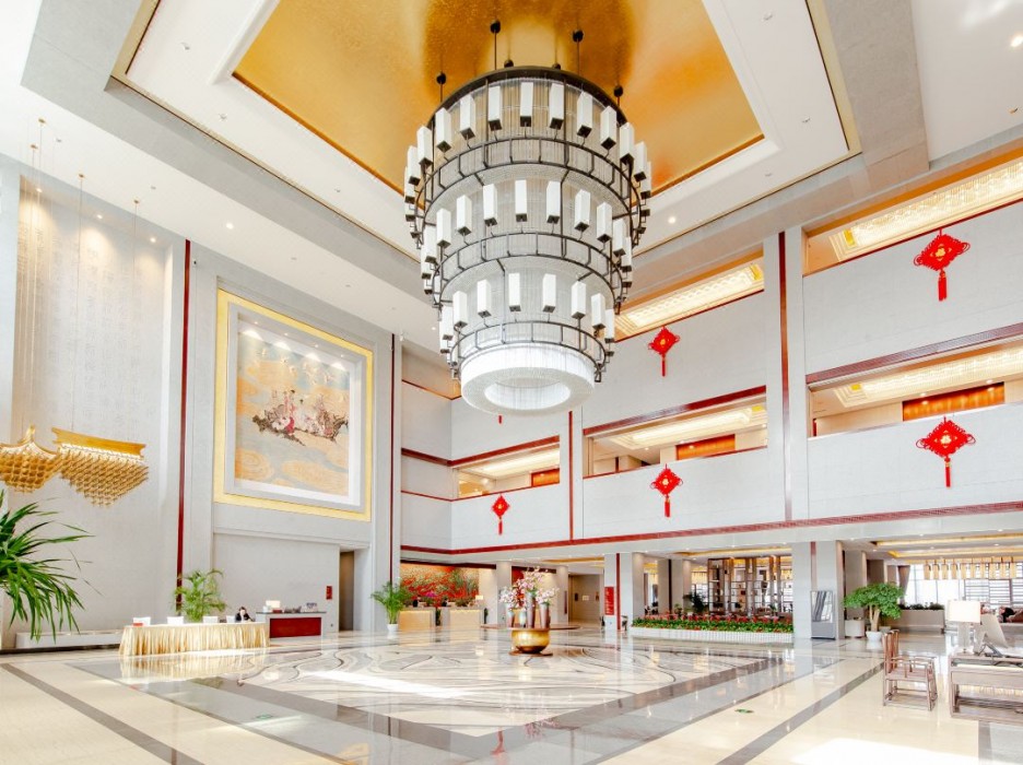 Binhai Jinling International Hotel 8/62