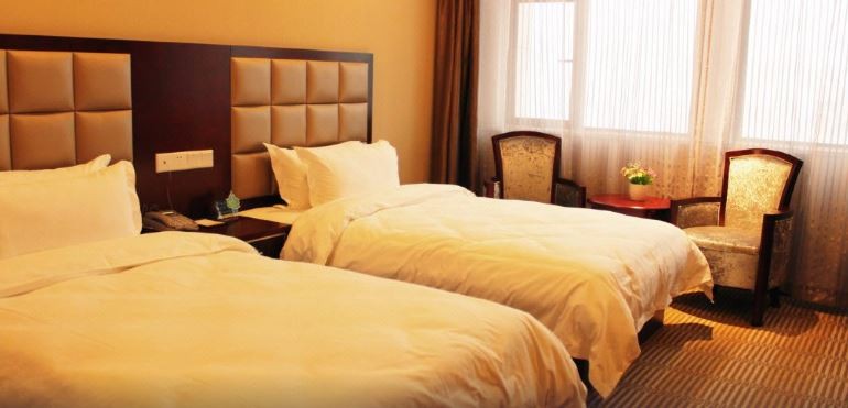 Guomao Hotel 9/35