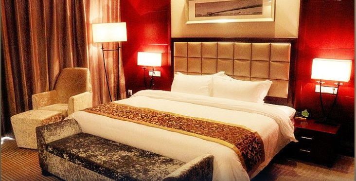 Guomao Hotel 10/35