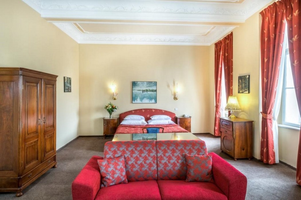 Boutique Hotel BOOKQUET 12/60