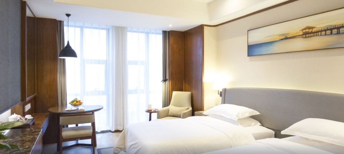 Mingyue Dongyi International Hotel 8/17