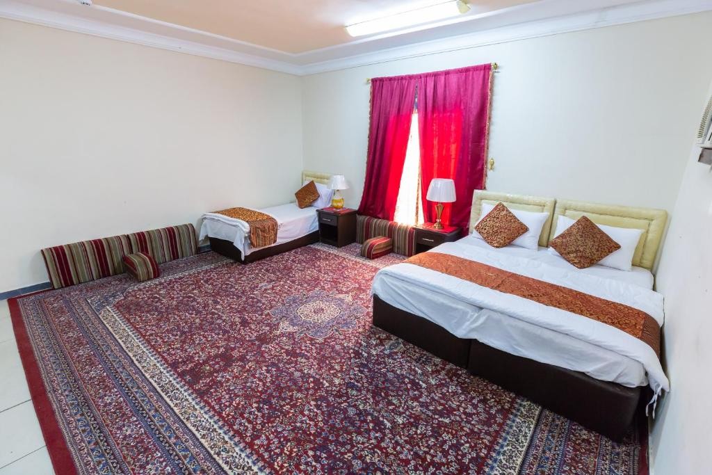 Al Eairy Furnished Apartments - Al Bahah 3 17/52