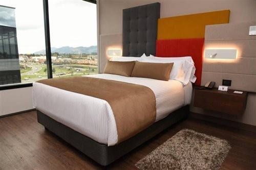 Hotel Sabana Park 5/17