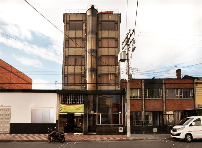 Ayenda 1039 Ejecutivo 63 In 23/28