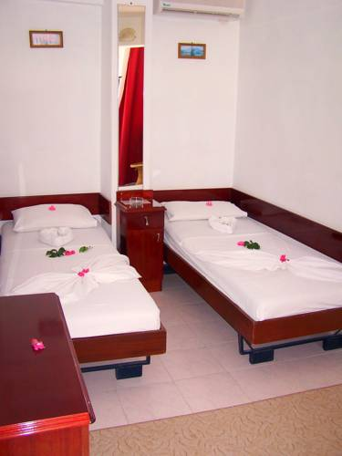 Fortin Hotel 9/47