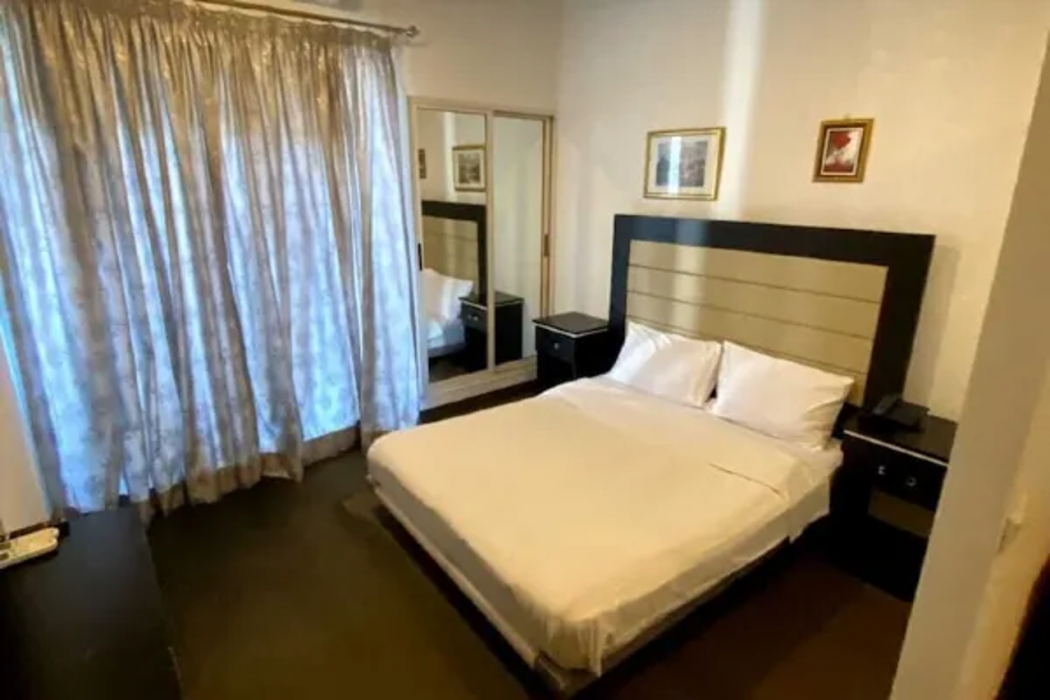 Dreams Suites Hotel 12/34
