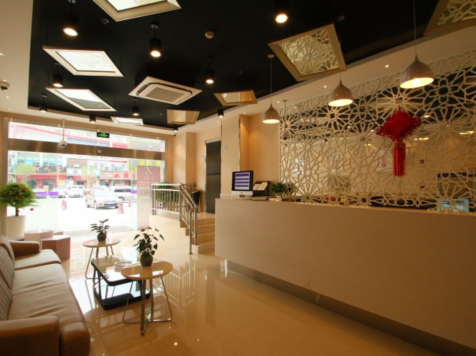 Zhotels (Shanghai International Tourist Resort Xiuyan Road Metro Station) 3/8