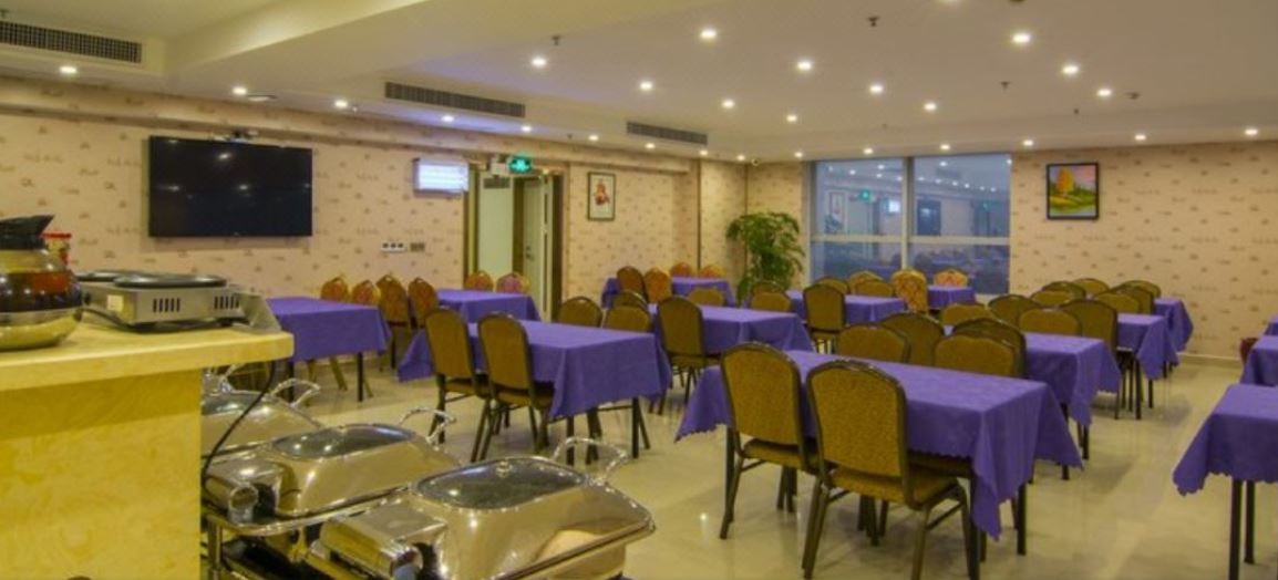 Green Island Holiday Hotel 36/59