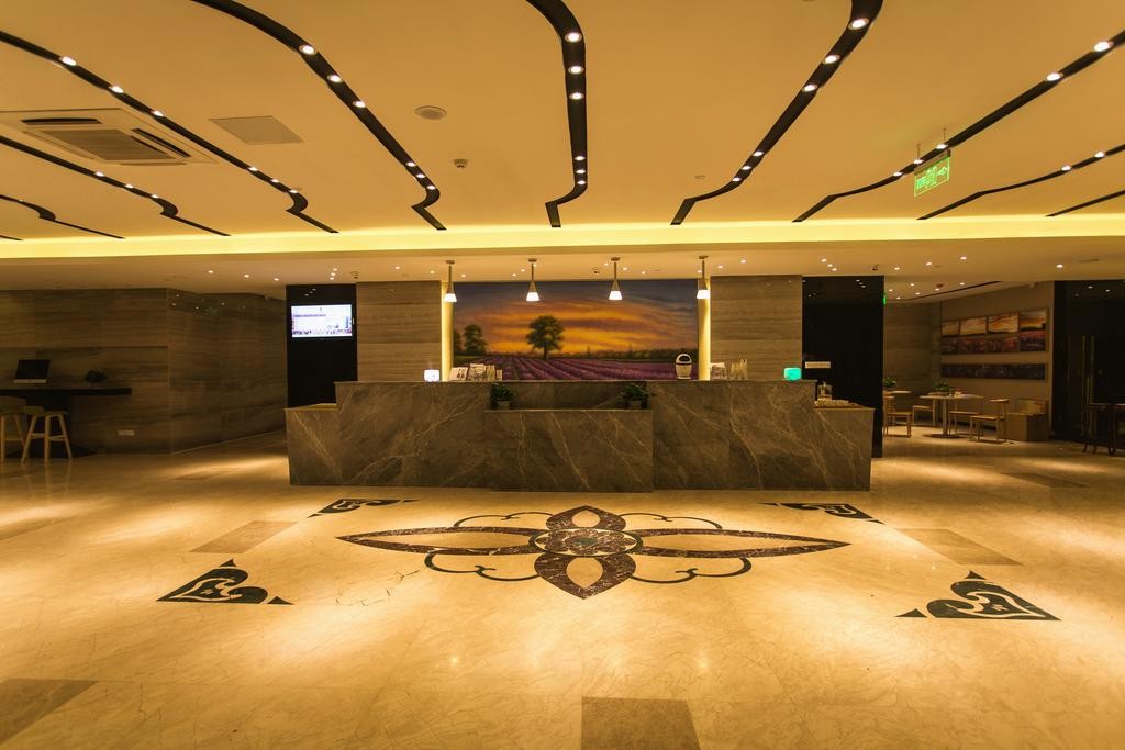Lavande Hotel (Jinan Provincial Museum CBD Center Store) 8/38
