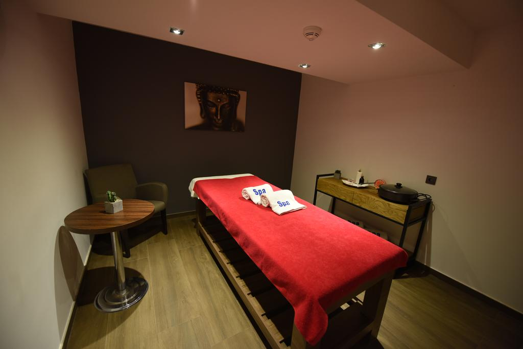 Herakles Thermal Hotel 17/57