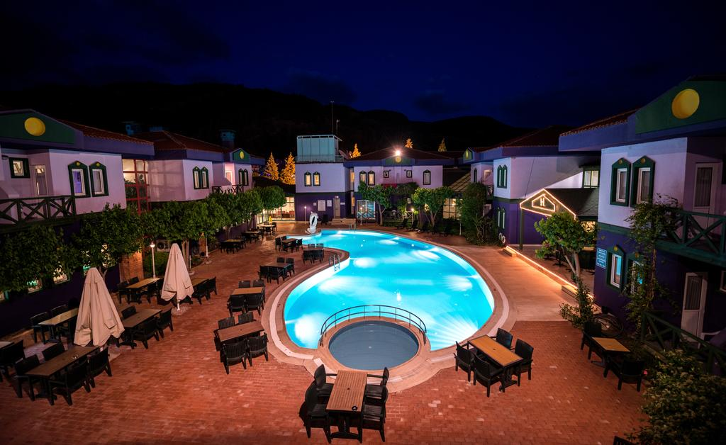 Herakles Thermal Hotel 23/57