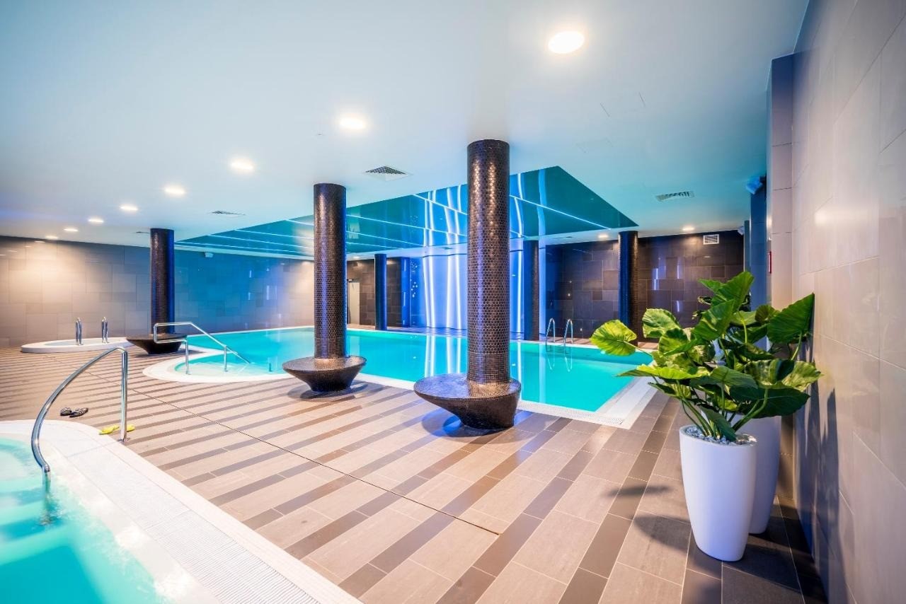 Wellton Riverside SPA Hotel 38/58