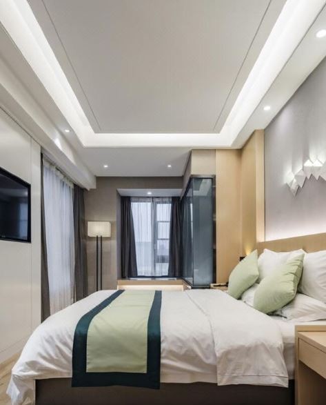 Erwan Hotel (Chuhe Hanjie) 12/25