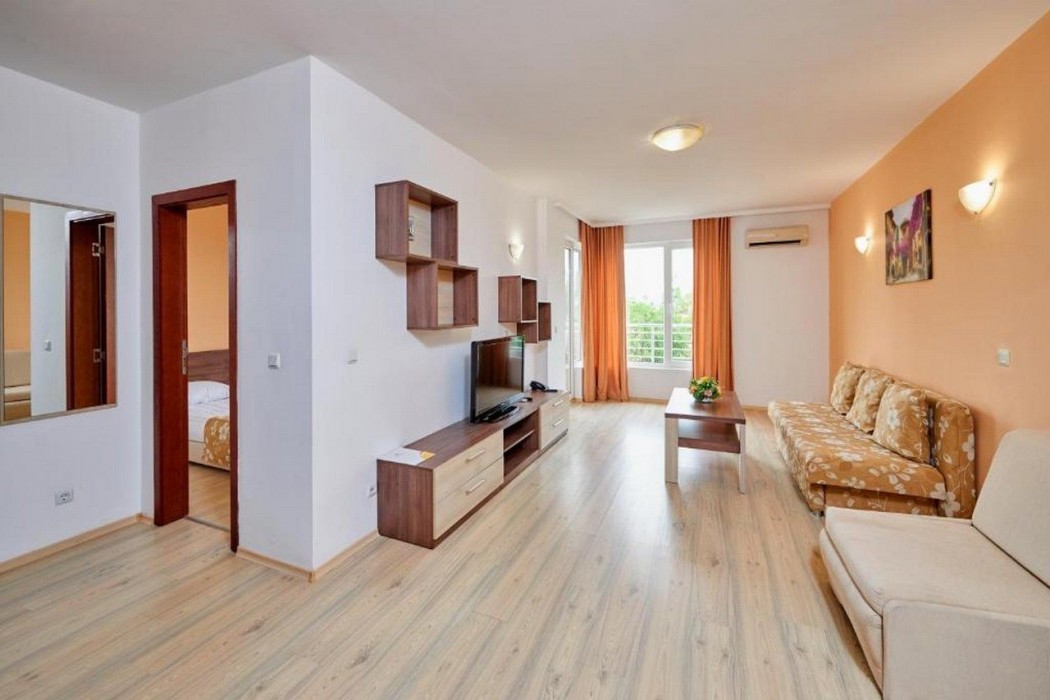ZORNICA RESIDENCE 17/18