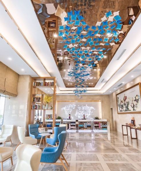 Kyriad Marvelous Hotel Weihai High-speed Railway Station 2/8