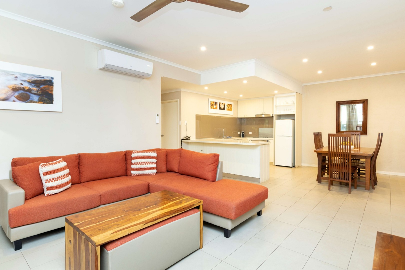 2 Bedroom Apartment