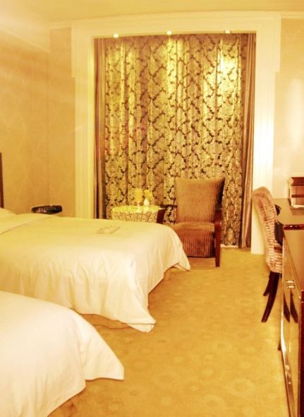 Royal International Hotel 16/30