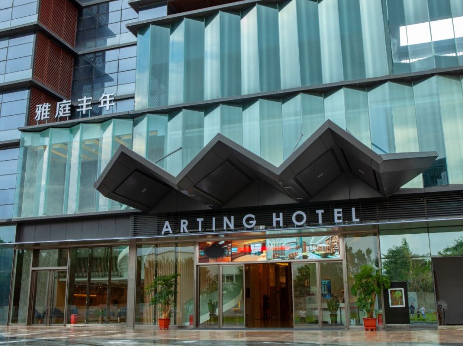 Arting Hotel 1/39