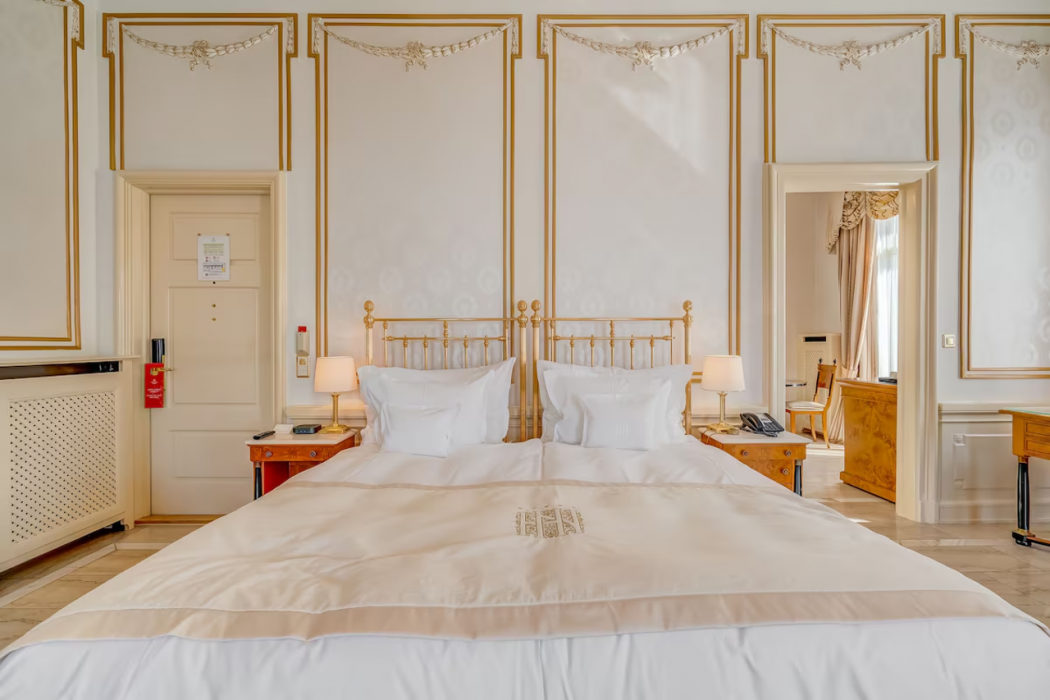 Grand Hotel National Luzern 11/40