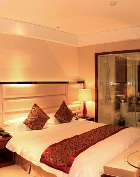 Jin Long International Hotel 4/8