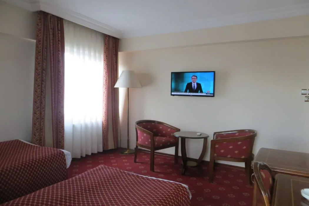 Ozilhan Hotel 19/59