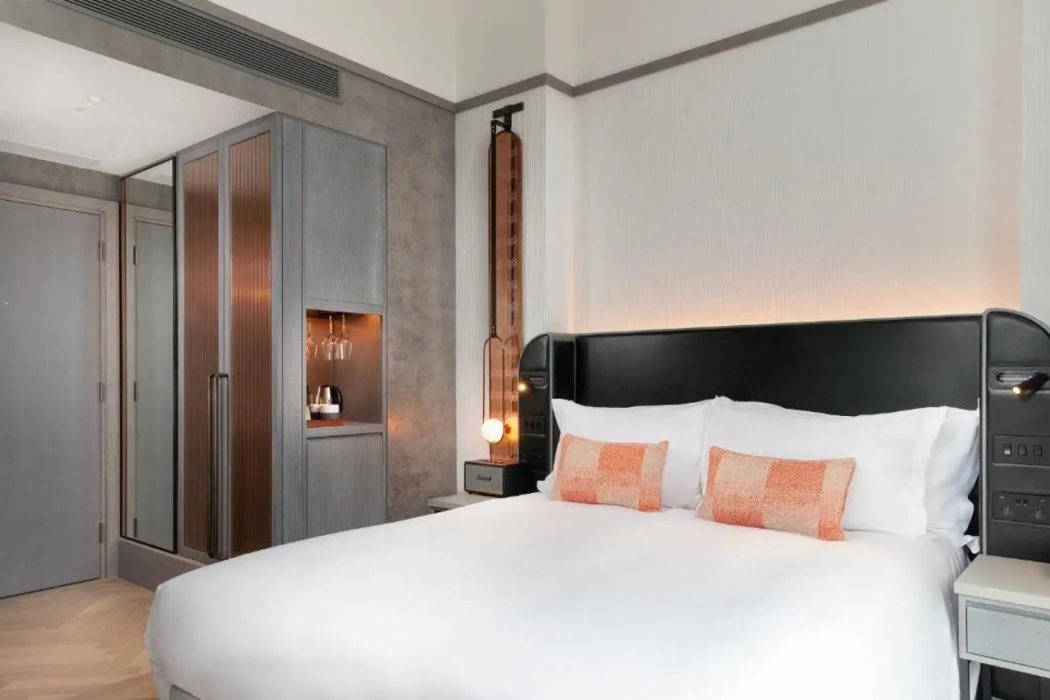 Hart Shoreditch Hotel London Curio Collection by Hilton 5/54