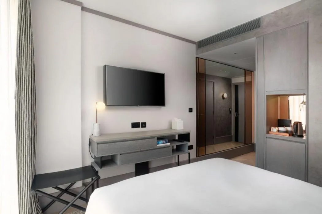 Hart Shoreditch Hotel London Curio Collection by Hilton 4/54