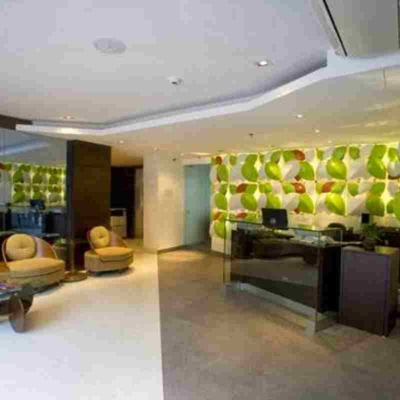 Platinum Hotel & Residence 7/23