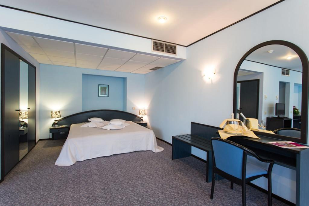 Hotel Mara 9/56