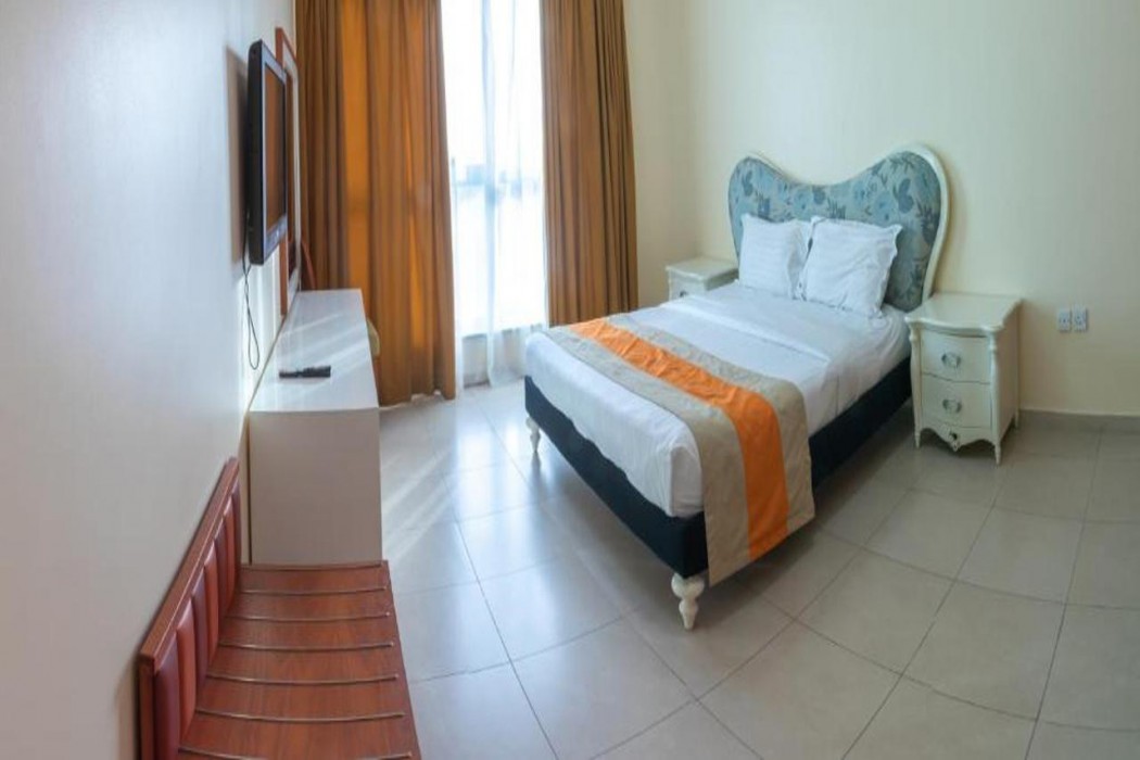 Wescott Plaza Hotel Apartments L.L.C 13/59