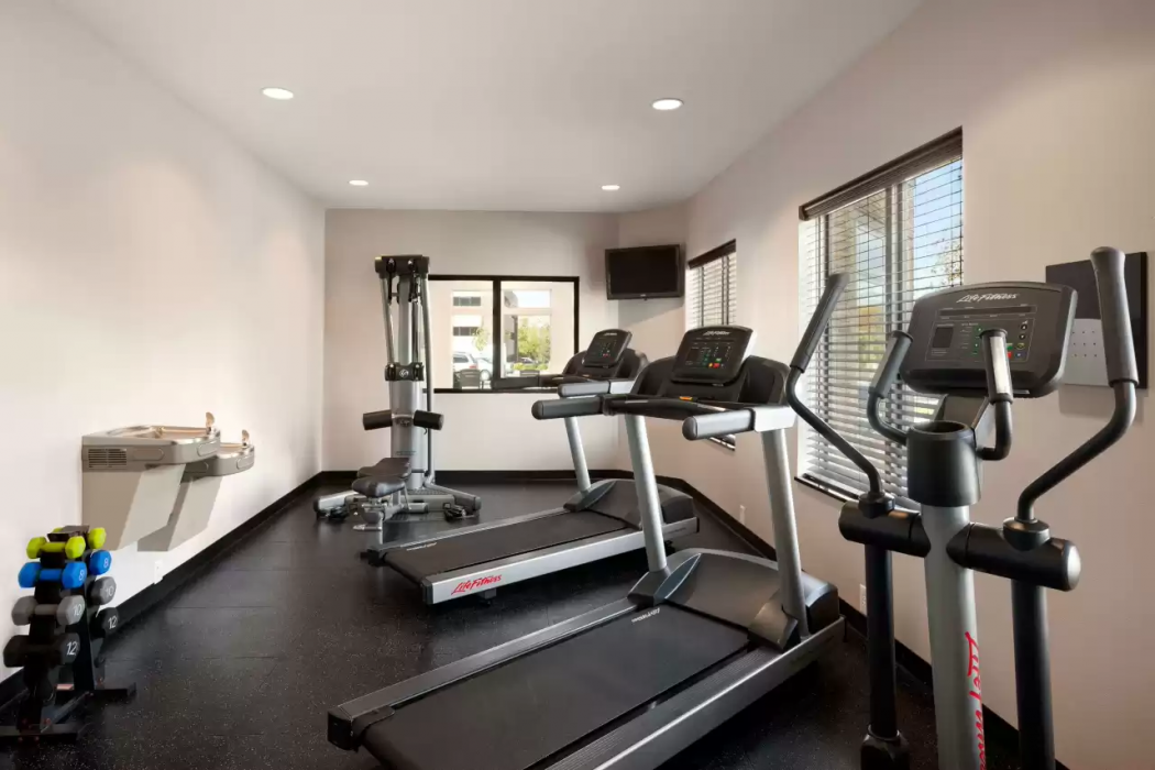 Country Inn Suites By Radisson Roseville St Paul 10/20