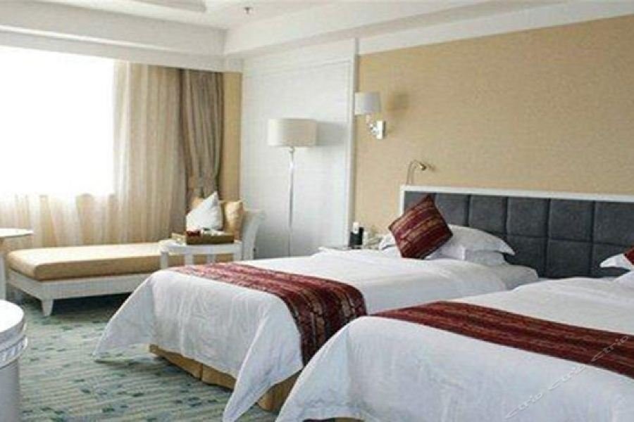 West Gulf Holiday Hotel 13/45