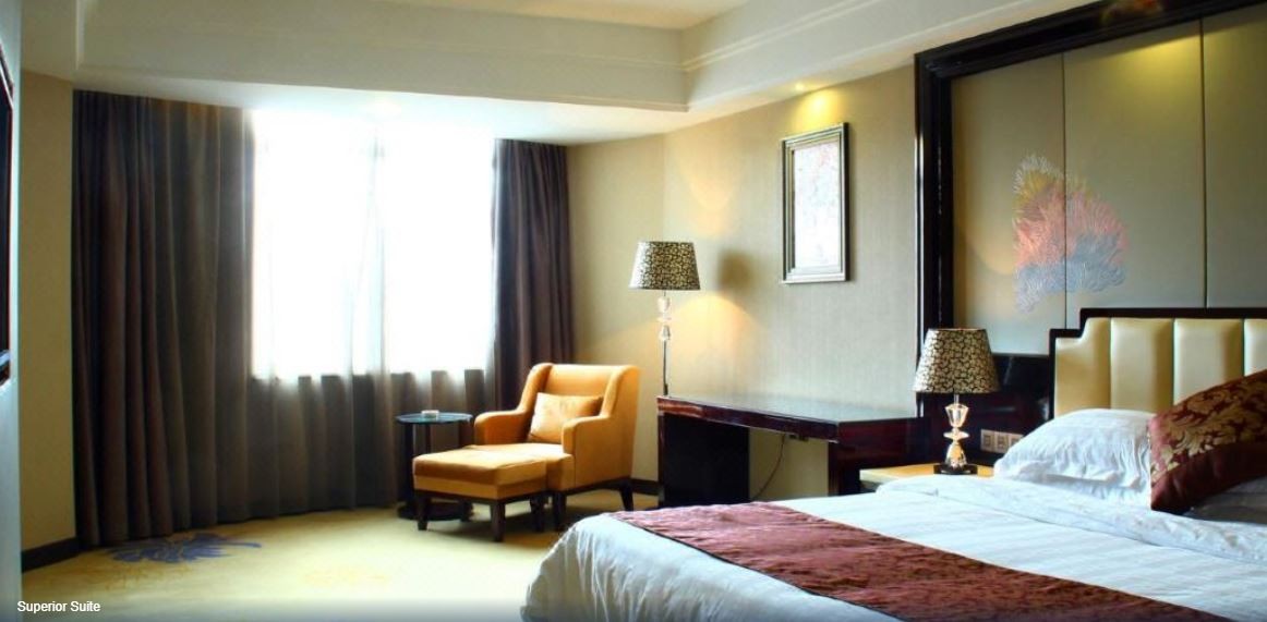 Weihua InternationaI Hotel 12/30